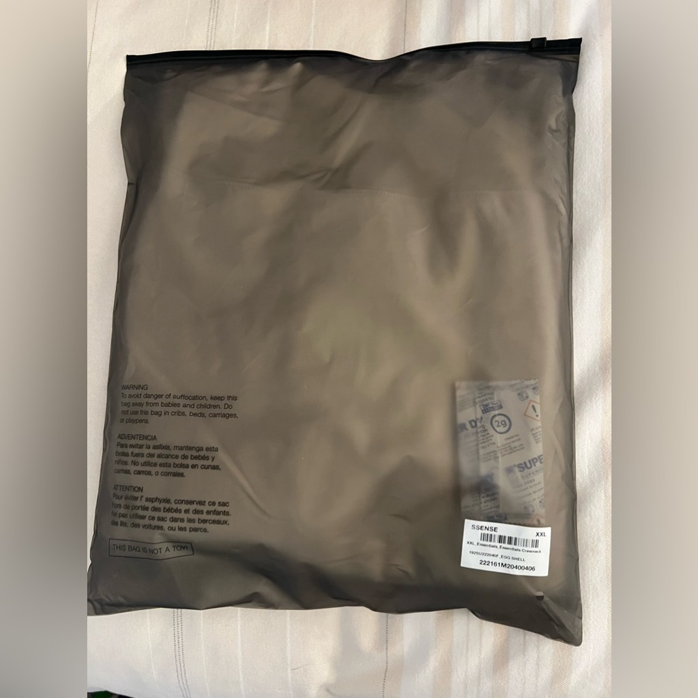 FEAR OF GOD ESSENTIALS ESSENTIAL CREWNECK EGG SHELL size XXL new in plastic - Picture 7 of 11